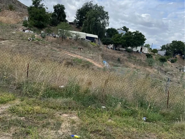 3 Osborne Ln #71, Homeland, CA 92548