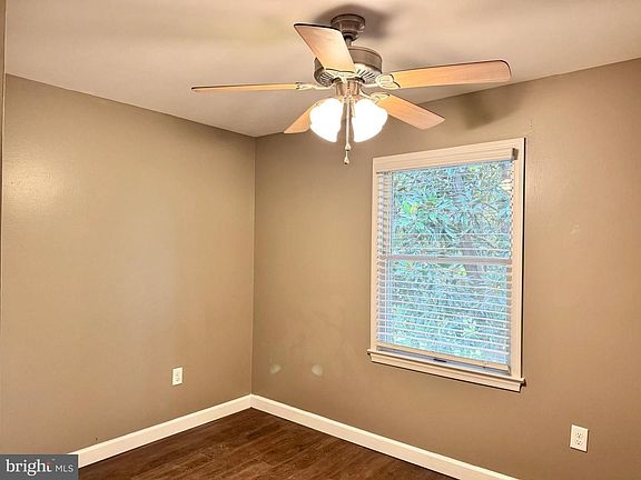 2nd image of 3302 Aquia Dr