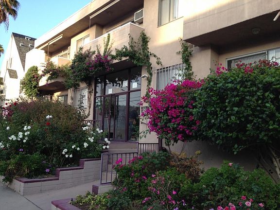 2nd image of 1444 N Vista St APT 4