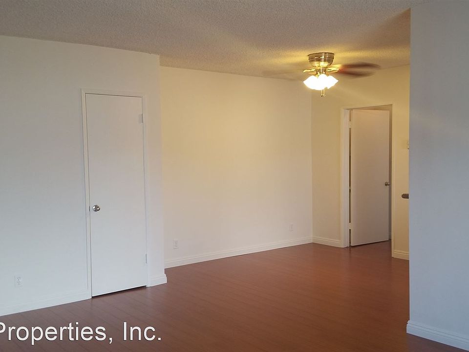 1st image of 3207 Bagley Ave APT 9