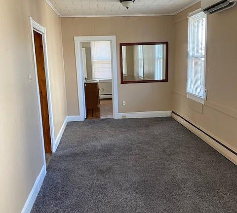 5th image of 164 Beckley St #1