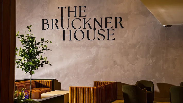 Rented by Nooklyn NYC LLC | media 64