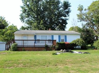 3510 Lower Mountain Rd, Sanborn, NY 14132