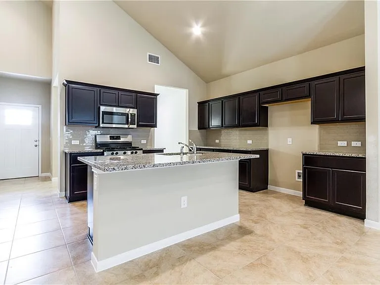 6521 Ranchito Dr — Photo 14