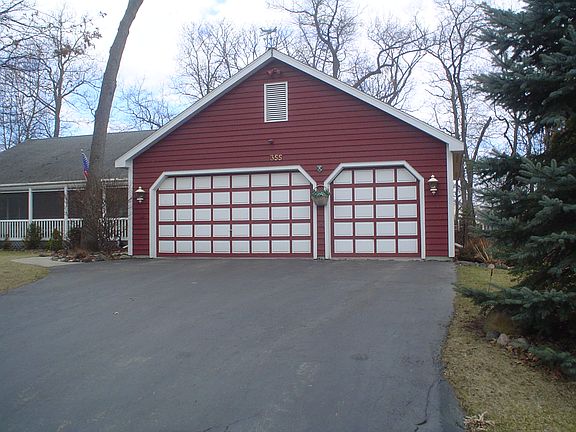 GARAGE 8 FOOT HIGH DOORS