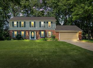 5366 Burning Tree Rd, Kalamazoo, MI 49009