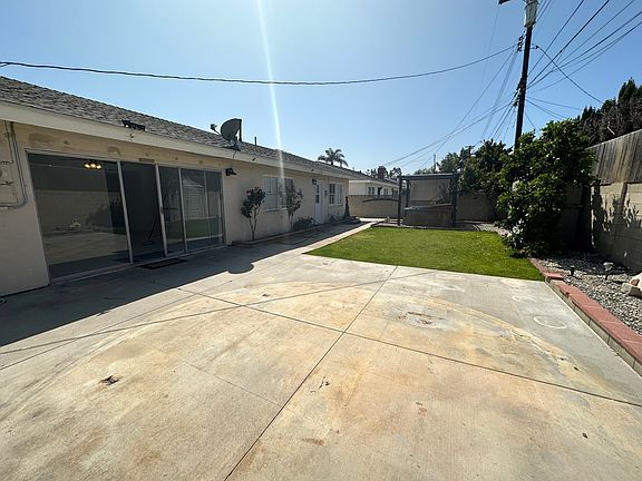5th image of 6061 Cornell Dr