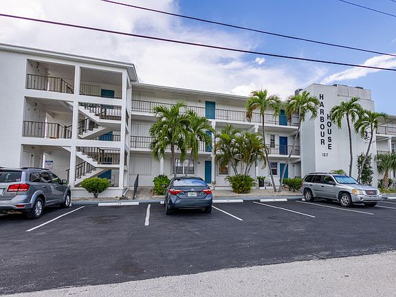 2nd image of 1217 Sombrero Blvd APT 21