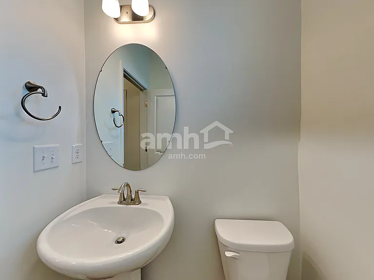 174 Larragan Dr — Photo 12