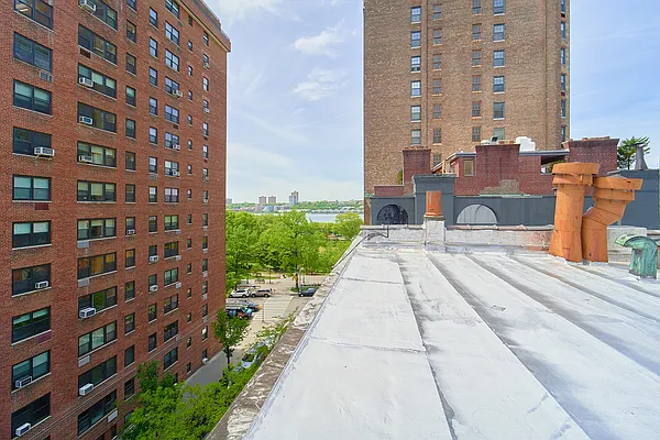 Rented by Living New York | media 16