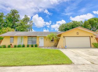 5050 Saint John Ave S, Boynton Beach, FL 33472