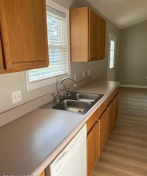 4364 Owendon Dr — Photo 5