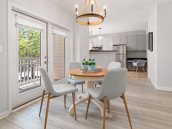 2nd image of 280 Seven Farms Dr Unit 202