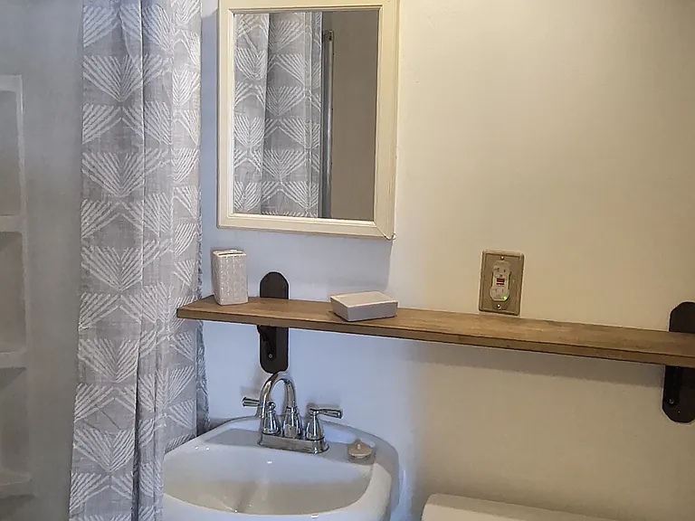 314 S Leroux St #4 — Photo 15