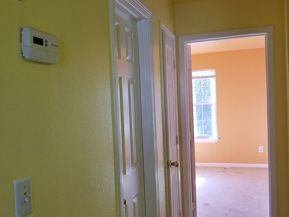2nd image of 4036 Oak Glenn Dr Duluth Ga #30096