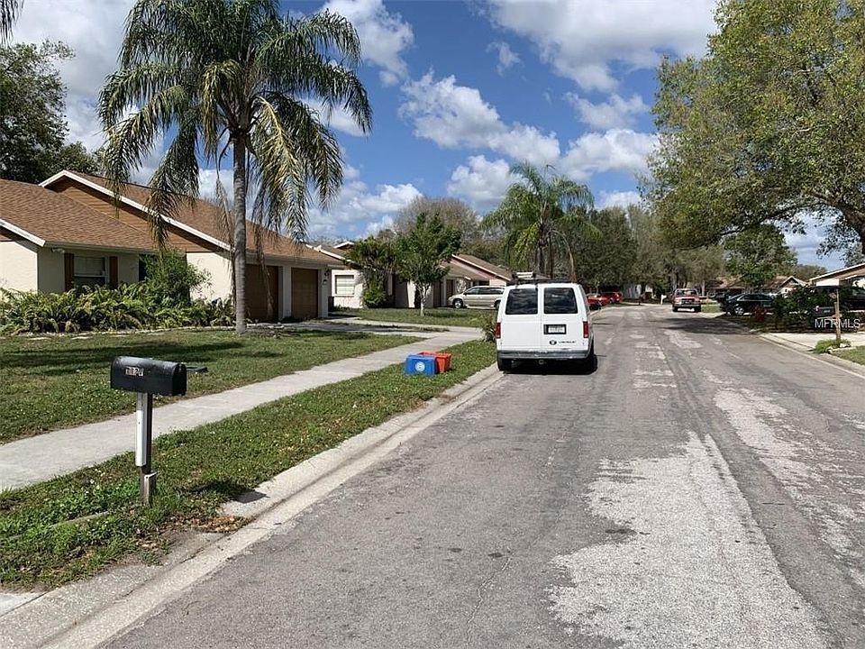 1st image of 1127 Deer Hollow Pl