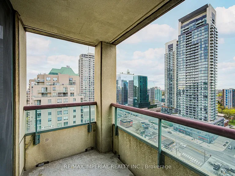 238 Doris Ave #2302 — Photo 37