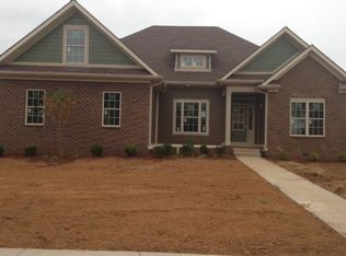 260 Hayden Heady Cir, Bowling Green, KY 42104
