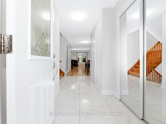 3rd image of 67 Verne Cres