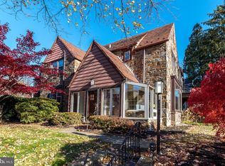 620 Malvern Rd, Ardmore, PA 19003