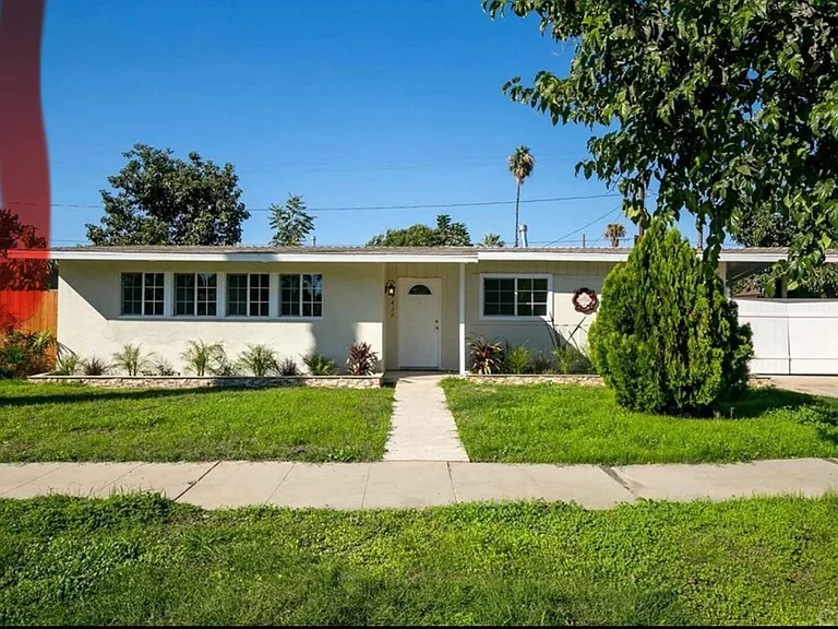 19429 Lull St — Photo 16