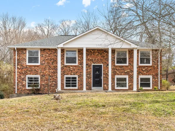 1277 Jostin Dr, Clarksville, TN 37040