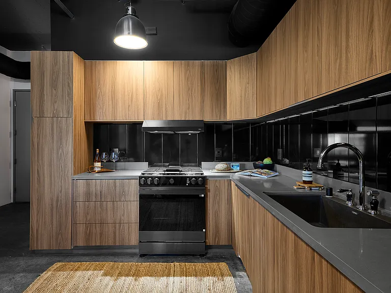 1855 Industrial St #421 — Photo 17