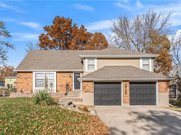 8228 E 134th Ter, Grandview, MO 64030