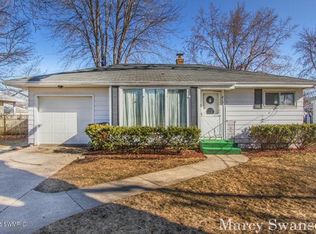 817 Den Hertog St SW, Wyoming, MI 49509