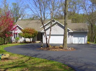 21-29 Forest Hill Dr, Lanark, IL 61046