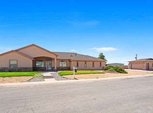 2140 Cielo Grande Ct, Alamogordo, NM 88310