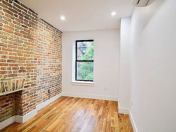 3rd image of 588 Quincy St #6A