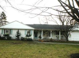 606 Curtis Rd, East Lansing, MI 48823