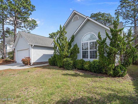 3rd image of 1414 Stonington Drive