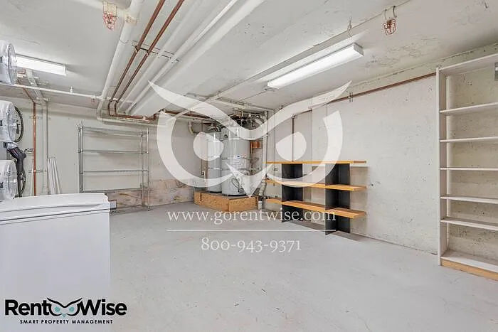 727 Moraga St — Photo 58