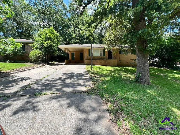 609 Arrowhead Trl — Photo 2