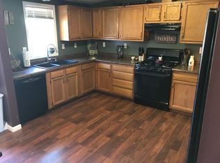 422 W 2nd St, Braidwood, IL 60408