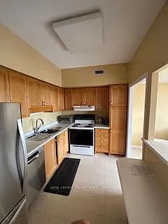 744 Wonderland Rd S #1208 — Photo 8
