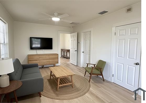 1st image of 311 W Crest Ave APT 5