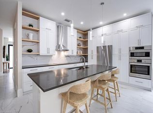 620 110th Ave N, Naples, FL 34108