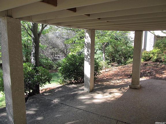 4th image of 708 Quail Hill Ct
