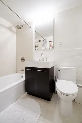 Rented by PocketBroker Inc | media 7