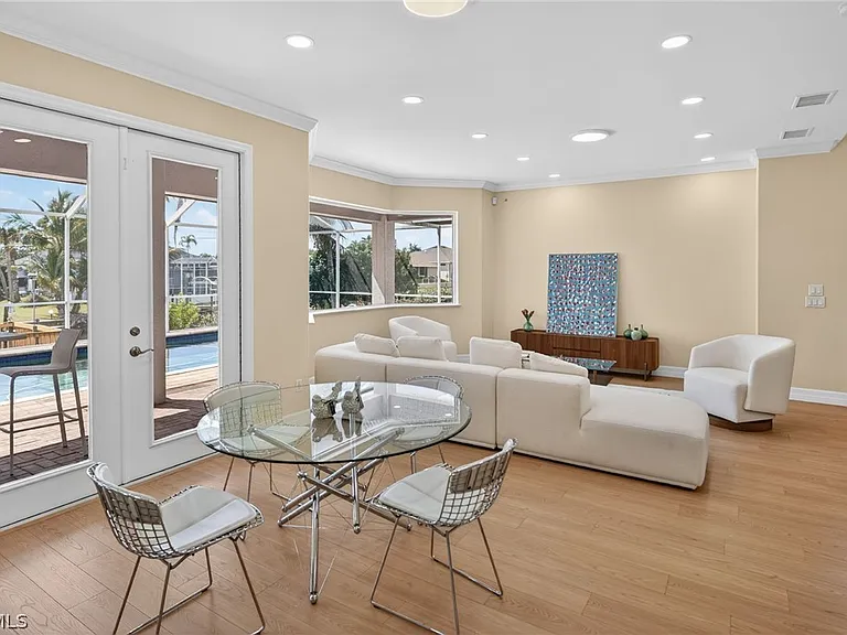5541 Harborage Dr — Photo 7