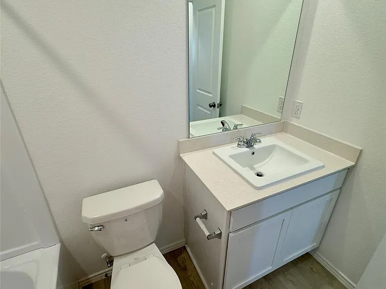 2210 Cyclone Dr — Photo 22