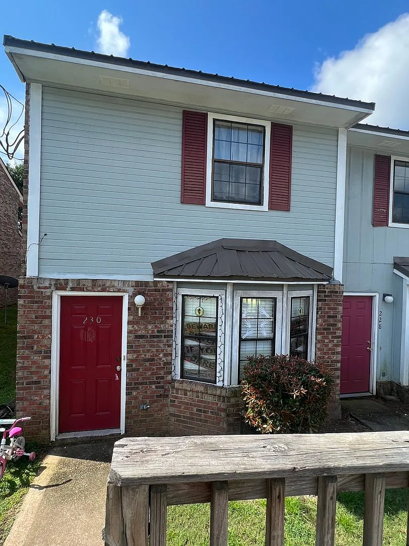 Daleville! Close To The Ft. Rucker Gate End Unit! — Photo 1
