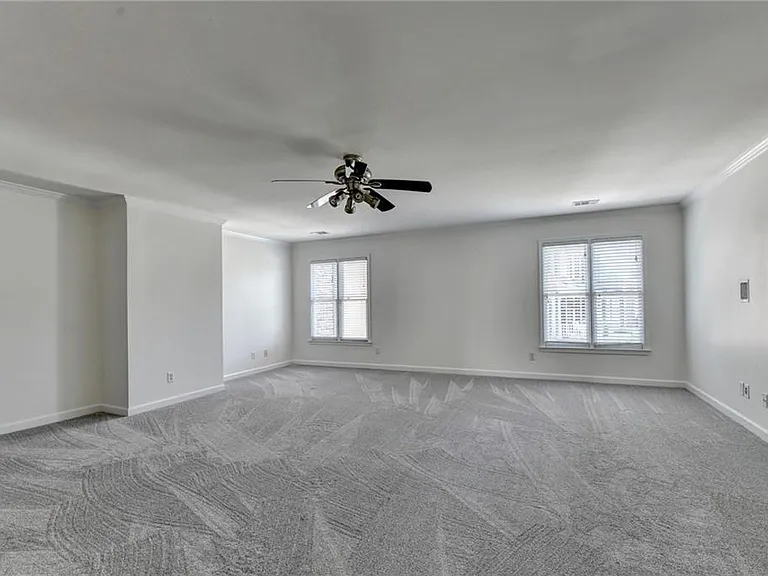 8910 Pinehurst Cv — Photo 75