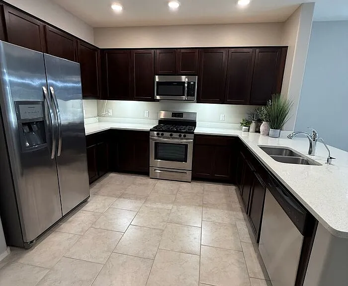 125 E Calle Vivaz — Photo 8