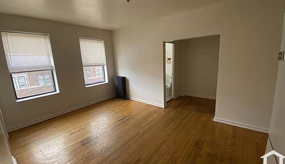 4th image of 7 S Mayfield Ave APT 306