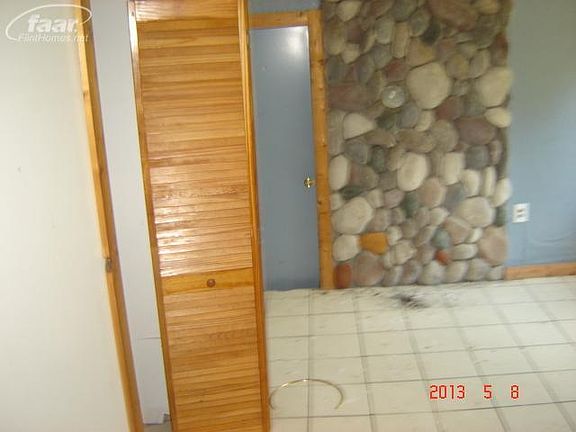 5th image of 7349 Lawrence St