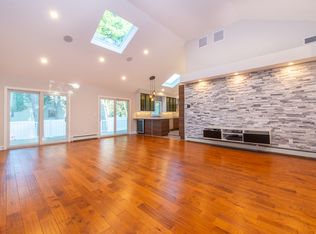 41 Schoener Rd, East Hanover, NJ 07936